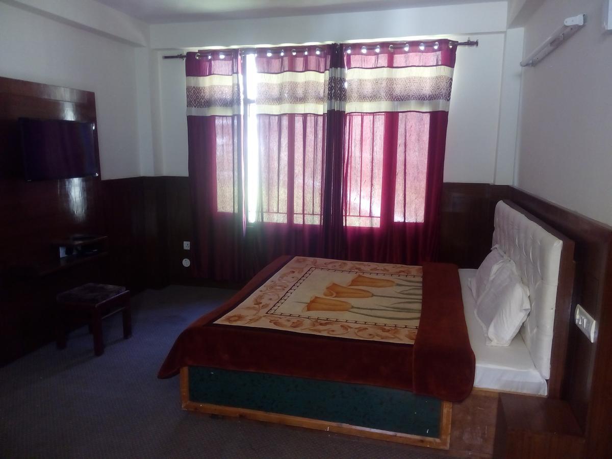Gautam Hotel & Cottage Manali  Luaran gambar